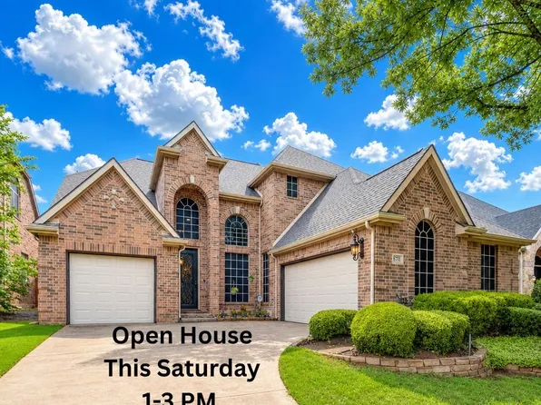 8711 Weston Ln, Argyle, TX 76226