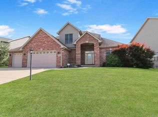 10866 N Glenfield Dr, Dunlap, IL 61525