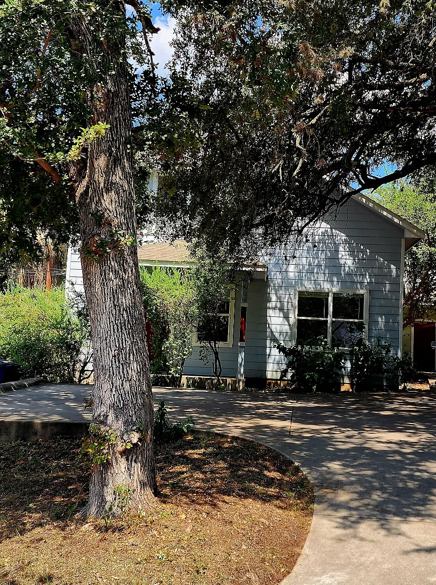 3 bed, 1500 sqft, $1,950 — Photo 2