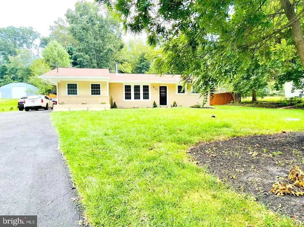 6737 White Rock Rd, Eldersburg, MD 21784
