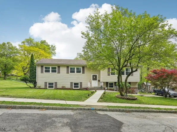 23 Chestnut Rd, West Orange Twp., NJ 07052