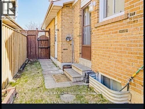2nd image of 84 Simmons Blvd