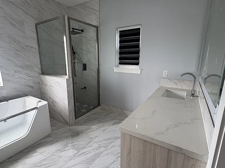 3027 Clinton Dr #7 — Photo 12