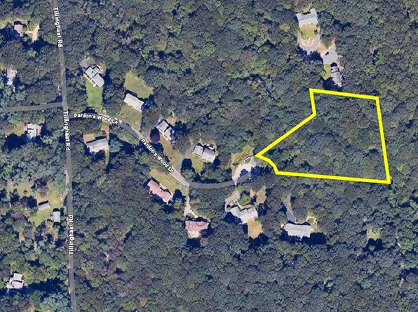 55 Pardons Wood Ln, East Greenwich, RI 02818