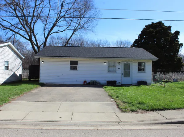 1234 Williams Dr, Circleville, OH 43113