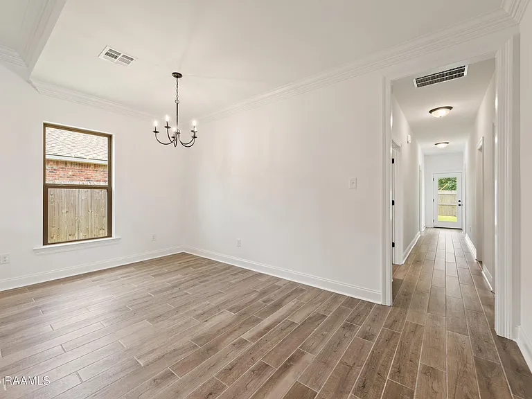 300 Ethereal St — Photo 15