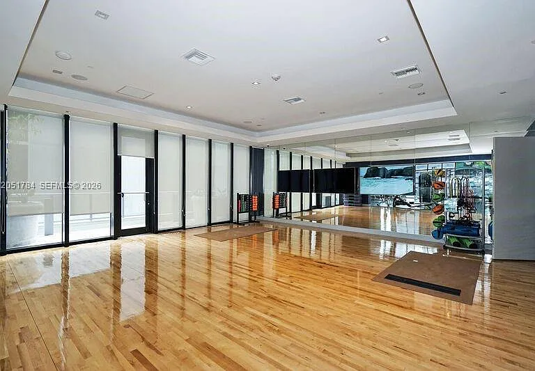 1010 Brickell Ave #1403 — Photo 9