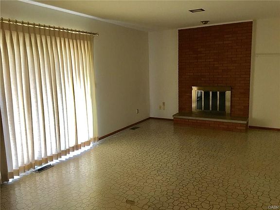 3rd image of 4513 Rean Meadow Dr