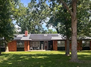 1543 E Laird St, Bolivar, MO 65613