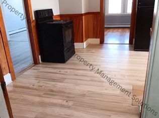 313 Waldo St FLOOR 2, Rumford, ME 04276
