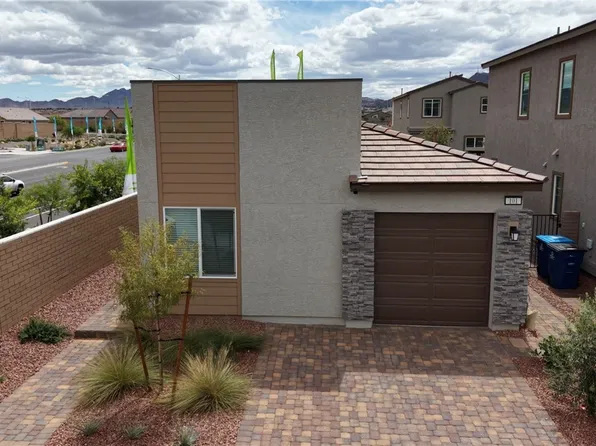 101 Cameron Chase Ave, Henderson, NV 89011