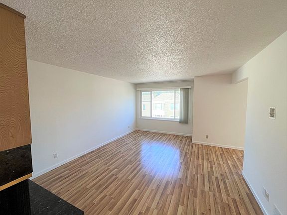 2nd image of 1815 9th Ave