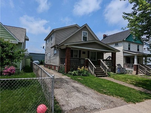 2nd image of 3088 W 116th St