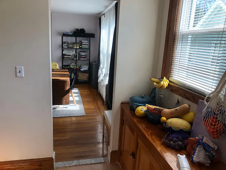 128 Clifford St #1 — Photo 7