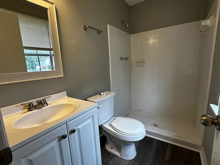 4565 Rockdale Ct — Photo 15