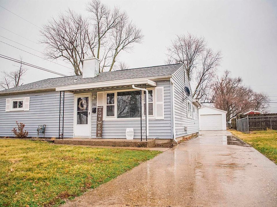 1st image of 1711 Center Granview Dr