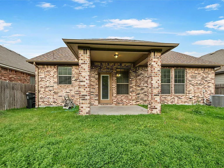 14308 Lake Victor Dr — Photo 30
