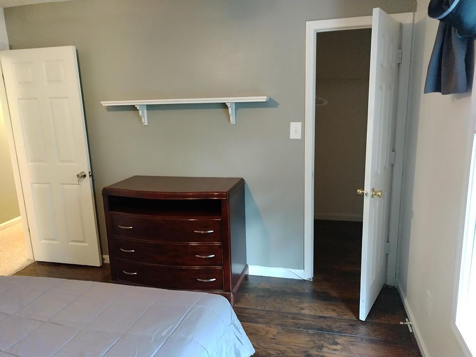 2nd image of 2467 Hurndon Rd