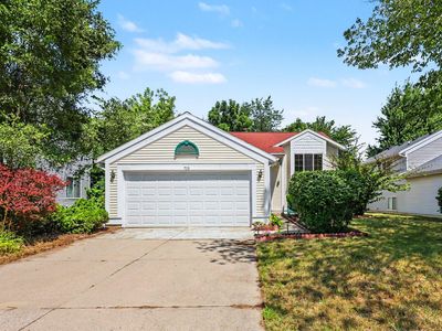 715 Springwood Dr SE, Kentwood, MI, 49548