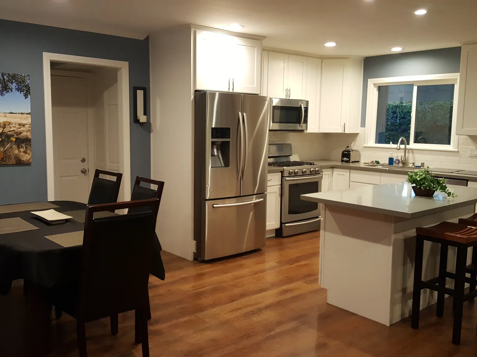 4 bed, 1800 sqft, $1,497 — Photo 2