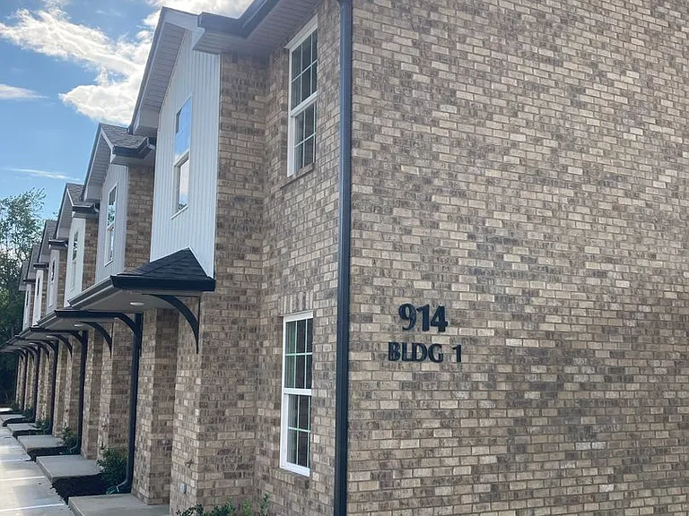 914 Peachers Mill Rd — Photo 28