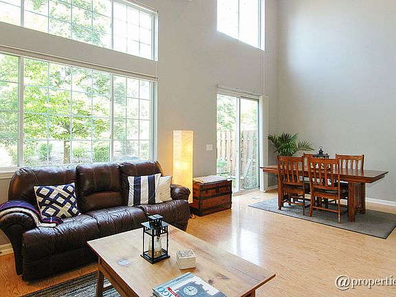 Living Room / Dining Room