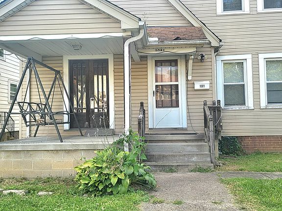 2nd image of 1081 Kelton Ave