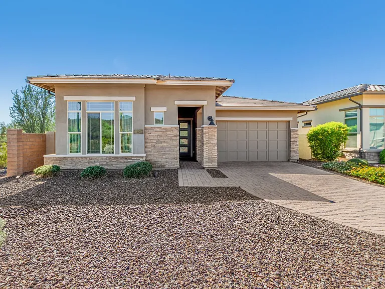11905 W Creosote Dr — Photo 1