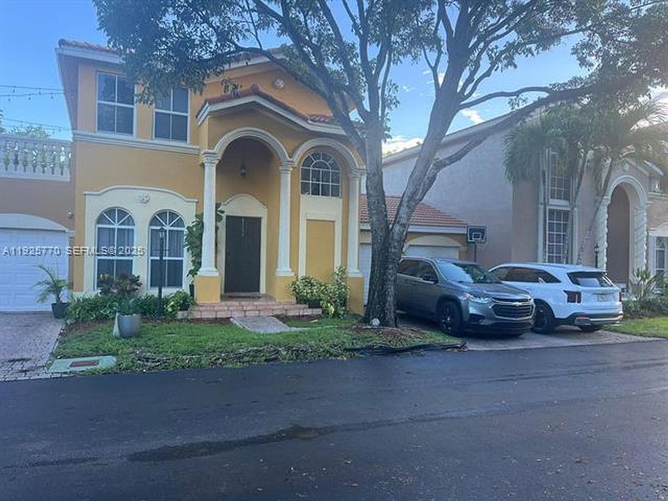 1st image of 10866 NW 51st Ln #0
