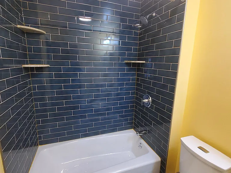 228 Beacon Ave — Photo 2