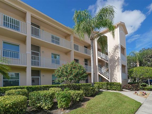 2nd image of 8750 Olde Hickory Ave APT 9209