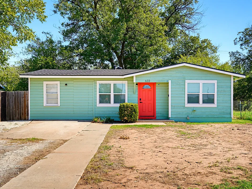 633 Cockerell Dr