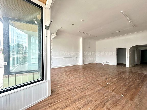 4th image of 1147 3rd St