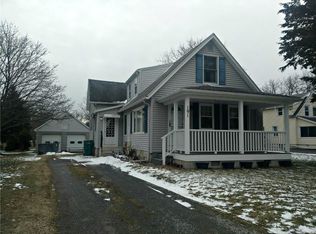 191 Seneca Park Ave, Rochester, NY 14617