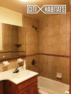 Rented by Citi Habitats | media 11