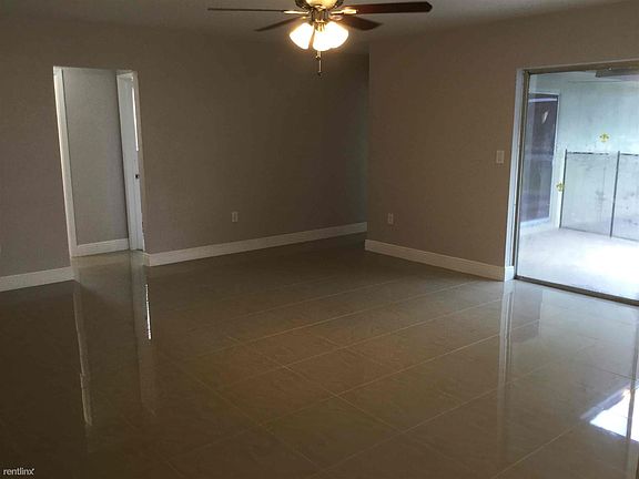 1_-_Full_Marketing_Photos-3