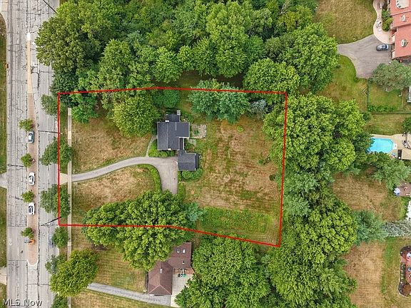 3rd image of 7250 Brecksville Rd