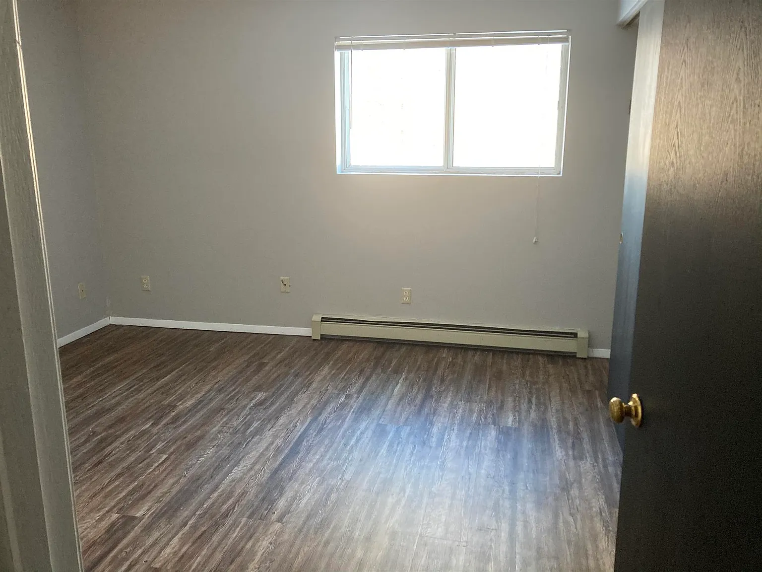 410 Harlon — Photo 3