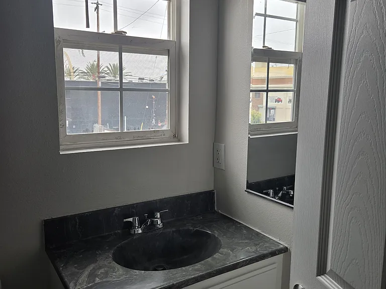 751 S Arizona Ave — Photo 17
