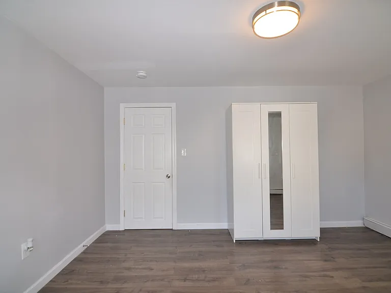 253 Paris St #1 — Photo 11
