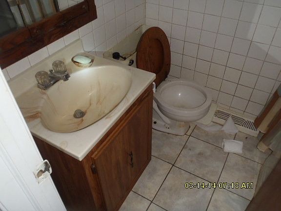 4th image of 6140 S Marshall Ave