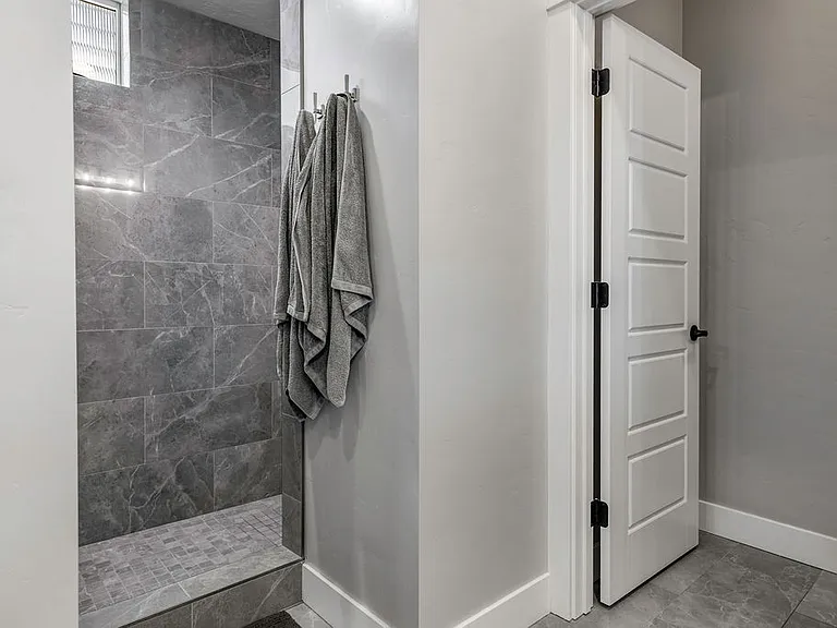 3419 E Rincon St — Photo 29