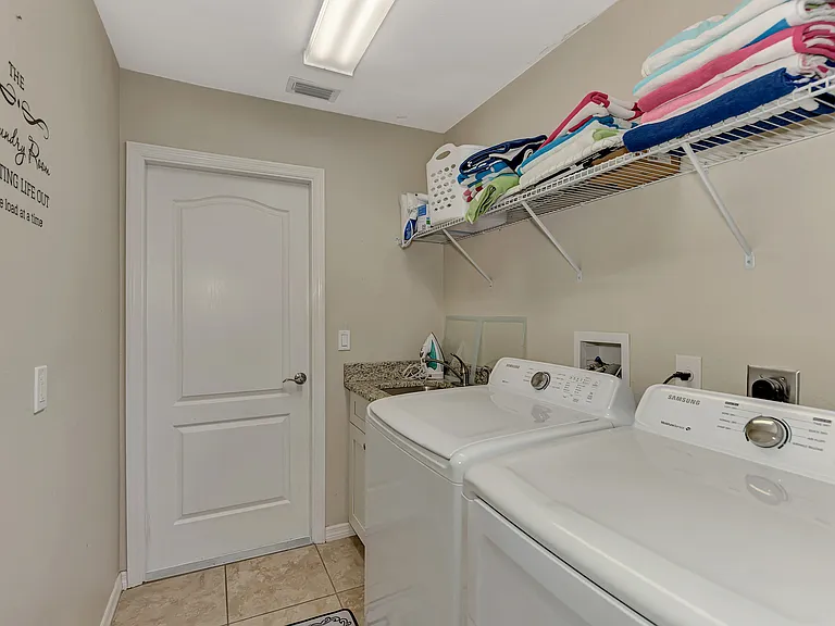 9492 Migue Cir — Photo 23