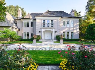 199 Woodley Rd, Winnetka, IL 60093