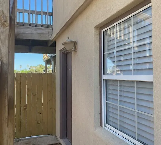 1440 Harbor Island Dr #B — Photo 12