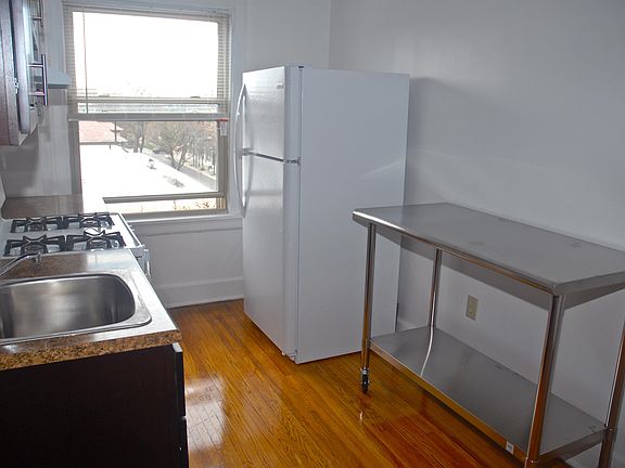 4th image of 1130 Parkerapartment #412