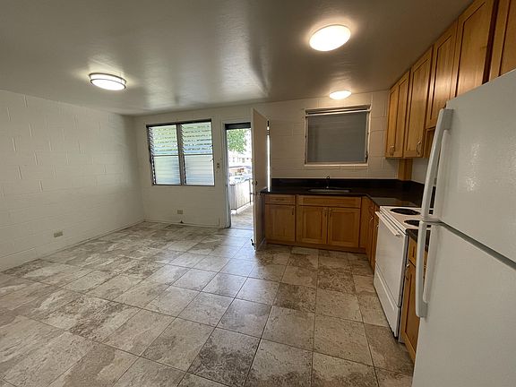 2nd image of 2620 Kaaha St #7