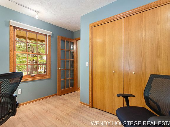 5th image of 7994 Jericho Ave NE