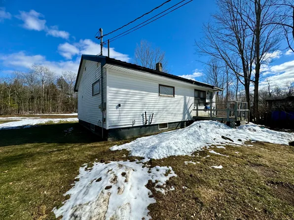 149 Livingston Street, Pittsfield, ME 04967