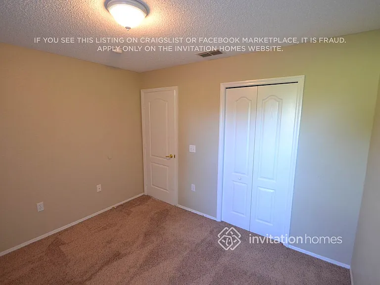 7988 Oak Run Cir — Photo 6